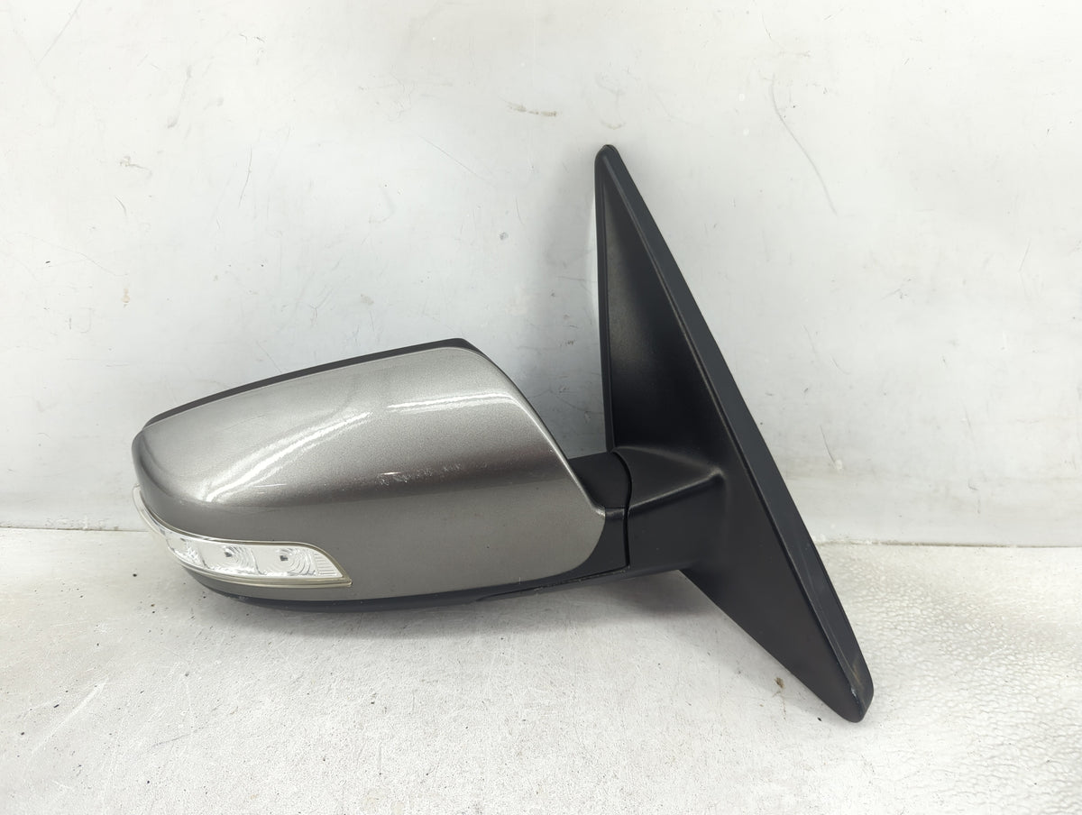 2015 Kia Sorento Passenger Right Side View Power Door Mirror Titanium - Oemusedautoparts1.com