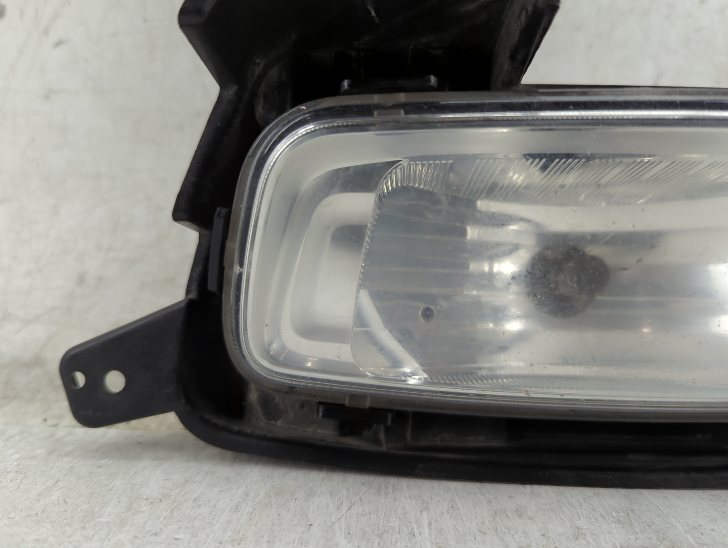 2014-2015 Kia Sorento Passenger Right Oem Fog Light Lamp 1431821 - Oemusedautoparts1.com