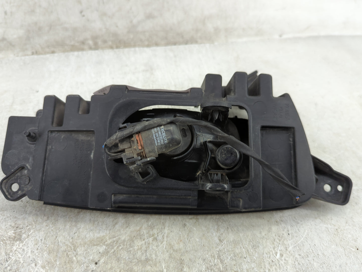 2014-2015 Kia Sorento Passenger Right Oem Fog Light Lamp 1431821 - Oemusedautoparts1.com