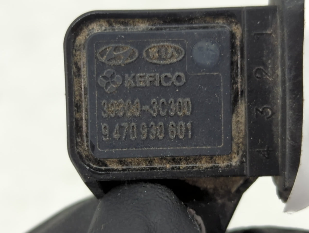 2011-2018 Kia Sorento Mass Air Flow Meter Maf Sensor 1436059 - Oemusedautoparts1.com