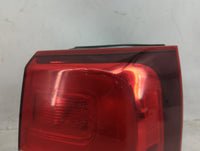 2014-2015 Kia Sorento Tail Light Assembly Passenger Right OEM P/N:92402 1U500 Fits Fits 2014 2015 OEM Used Auto Parts - Oemu