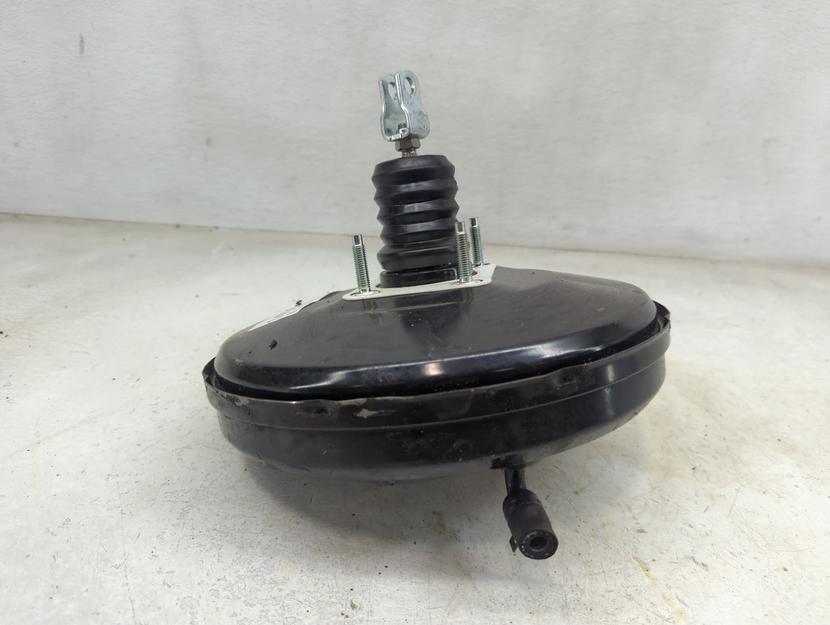 2014-2015 Kia Sorento Power Brake Booster Oem 1450656 - Oemusedautoparts1.com
