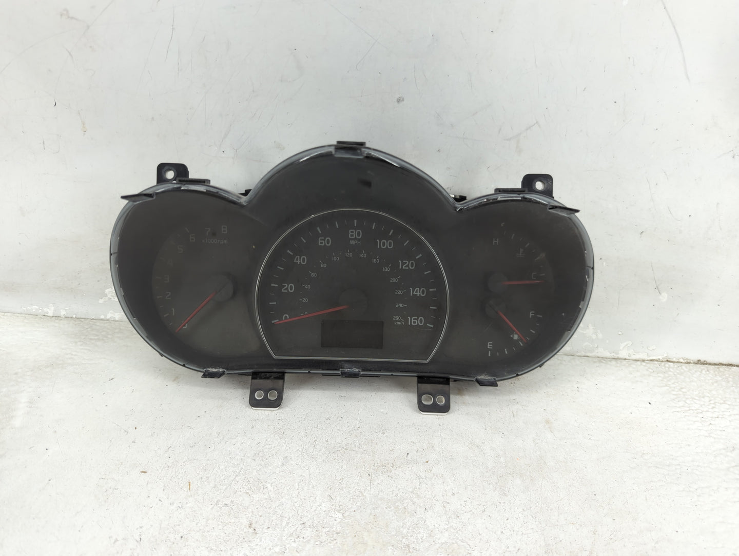 2014-2015 Kia Sorento Speedometer Instrument Cluster Gauges 94004-1u010 - Oemusedautoparts1.com