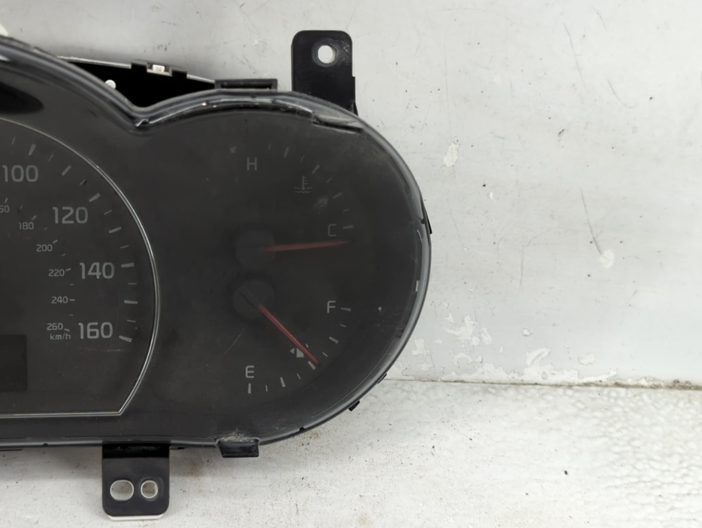 2014-2015 Kia Sorento Speedometer Instrument Cluster Gauges 94004-1u010 - Oemusedautoparts1.com