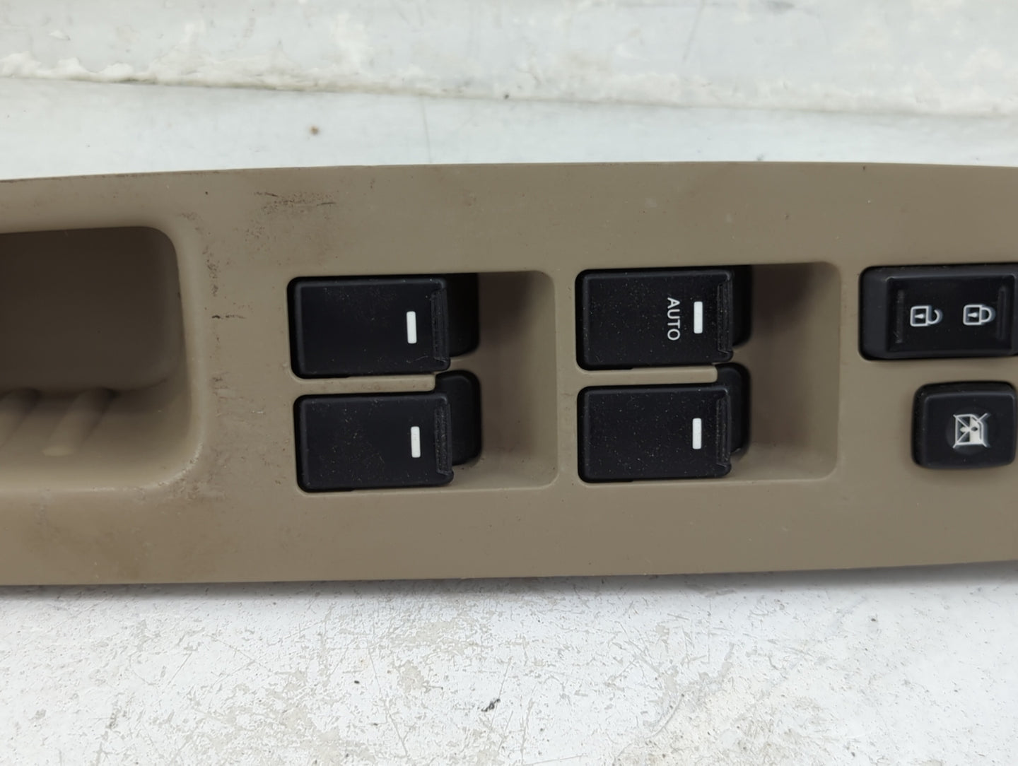 2011-2015 Kia Sorento Master Power Window Switch Replacement Driver Side Left P/N:93570-1U102UP Fits Fits 2011 2012 2013 201