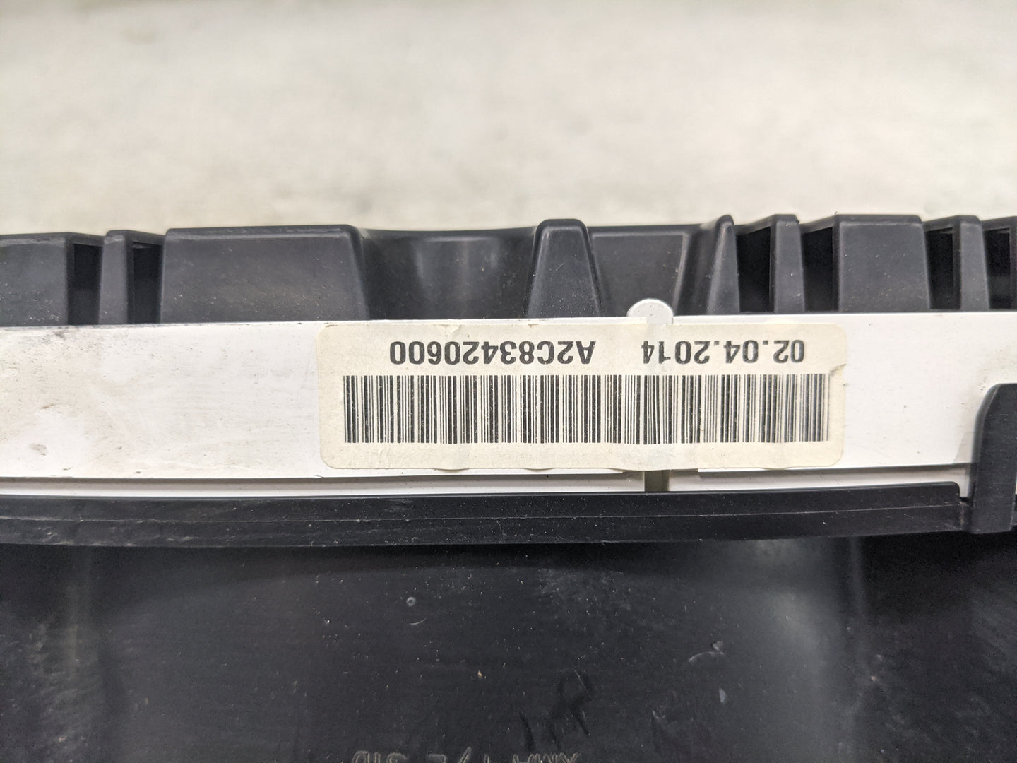 2014-2015 Kia Sorento Instrument Cluster Speedometer Gauges P/N:94003-1U010 A2C83420600 Miles:138K Fits Fits 2014 2015 OEM U
