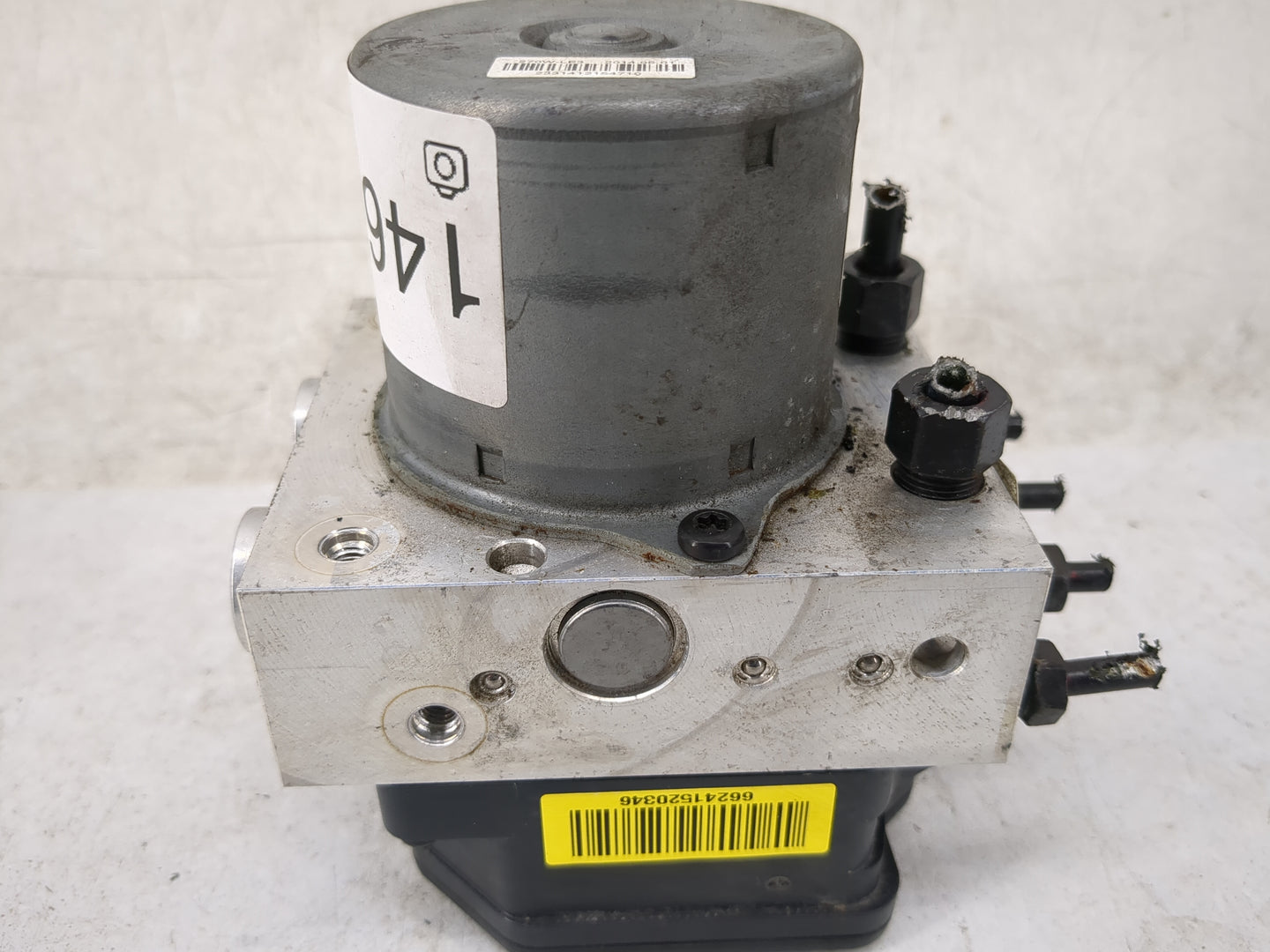 2014-2015 Kia Sorento ABS Pump Control Module Replacement P/N:58920-1U000 BE6003N801, 5WY7F94B Fits Fits 2014 2015 OEM Used 