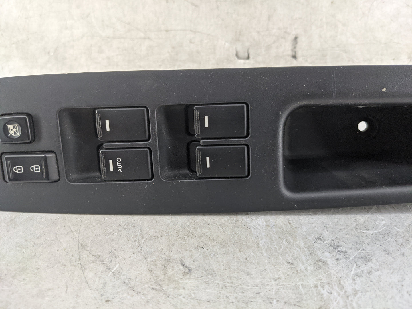 2011-2015 Kia Sorento Master Power Window Switch Replacement Driver Side Left P/N:93570-1U102VA Fits Fits 2011 2012 2013 201