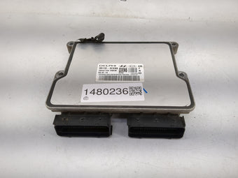 compare product 2015 Kia Sorento PCM Engine Control Computer ECU ECM PCU OEM P/N:39110-3CXN6 28447728 Fits OEM Used Auto Parts