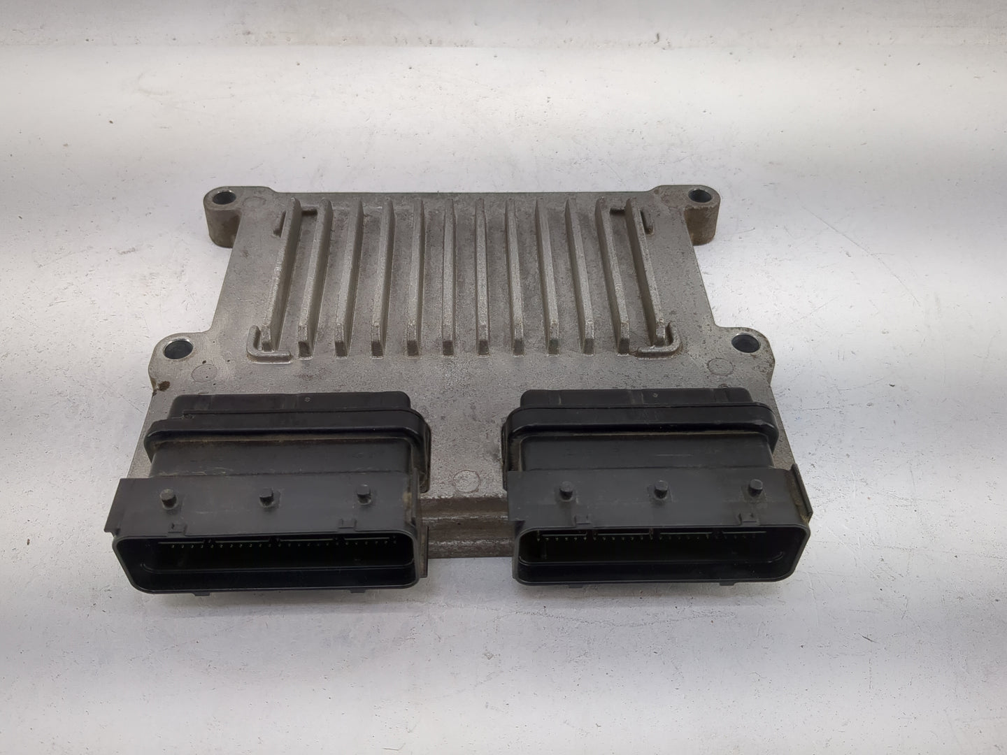 2015 Kia Sorento PCM Engine Control Computer ECU ECM PCU OEM P/N:39110-3CXN6 28447728 Fits OEM Used Auto Parts - Oemusedauto