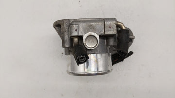 2012-2015 Kia Sorento Throttle Body P/N:35100-2G700 Fits Fits 2011 2012 2013 2014 2015 2016 OEM Used Auto Parts