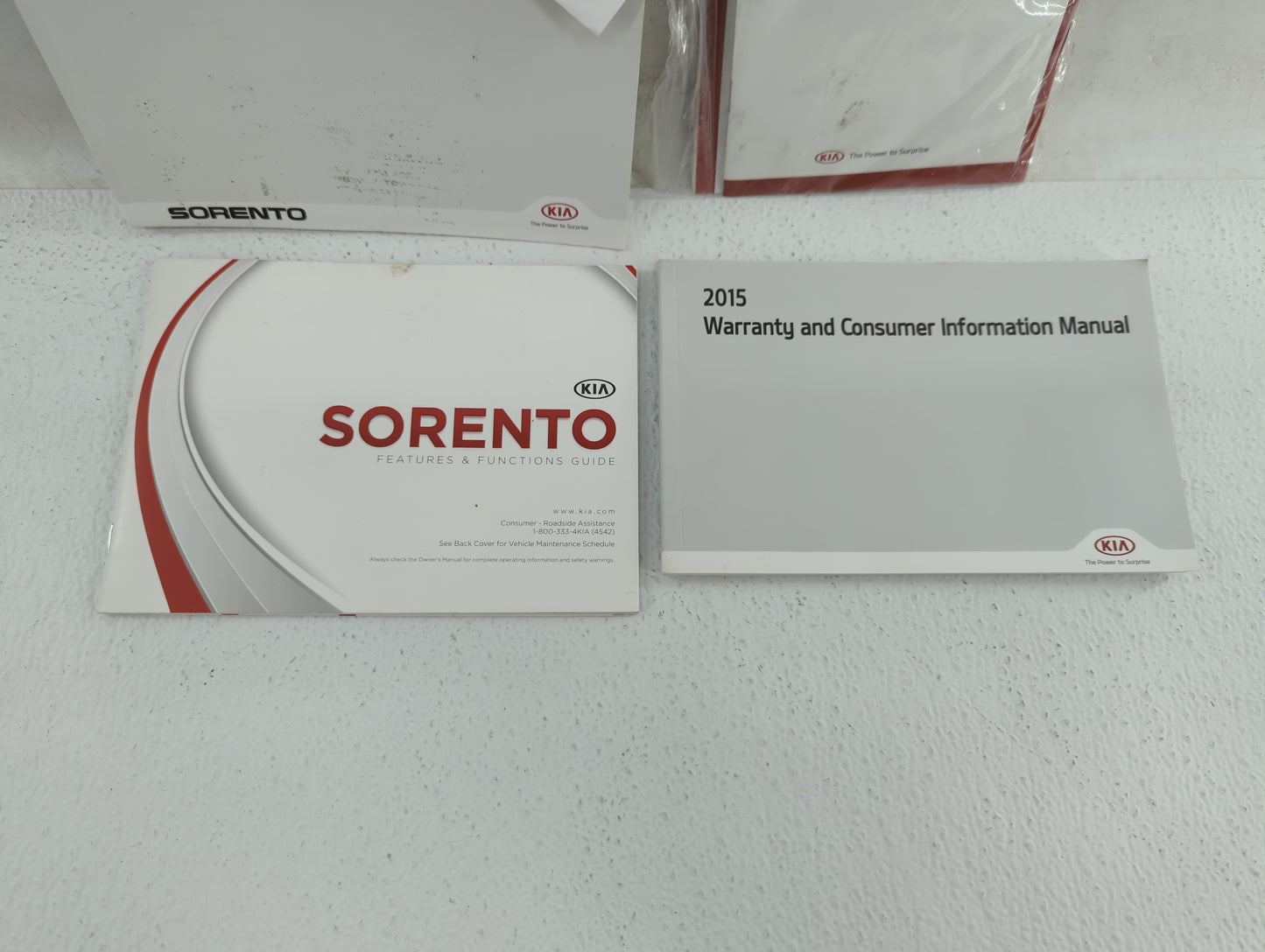 2015 Kia Sorento Owners Manual Book Guide P/N:A2PO-EU49I OEM Used Auto Parts - Oemusedautoparts1.com