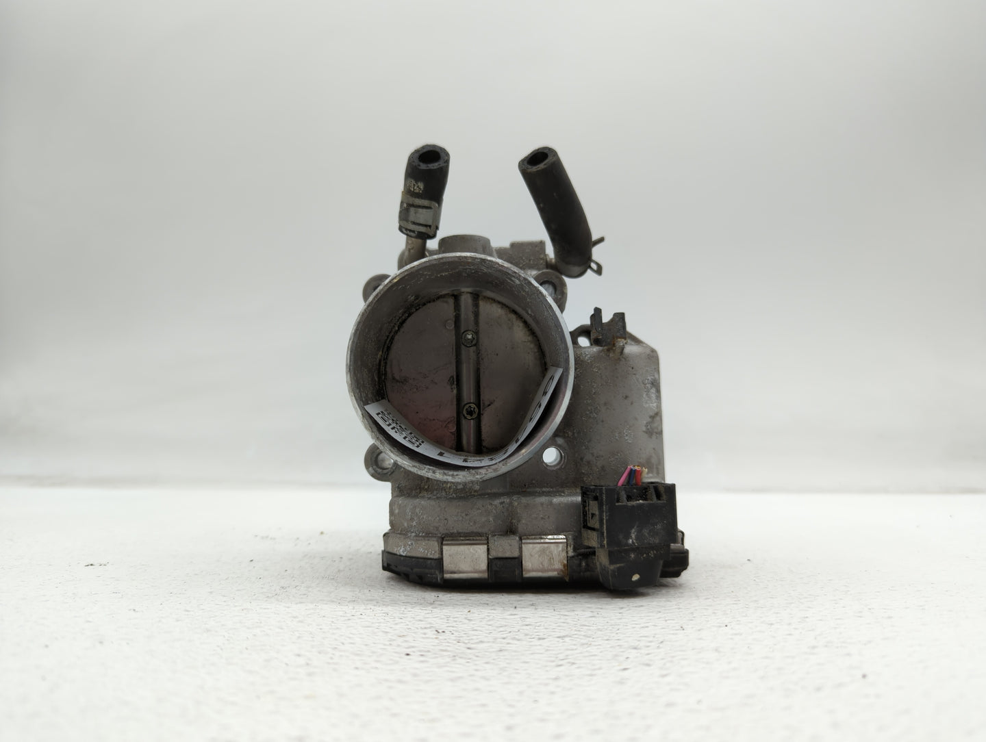 2016-2019 Kia Sorento Throttle Body P/N:0 280 750 618 35100-2G600 Fits Fits 2015 2016 2017 2018 2019 OEM Used Auto Parts - O