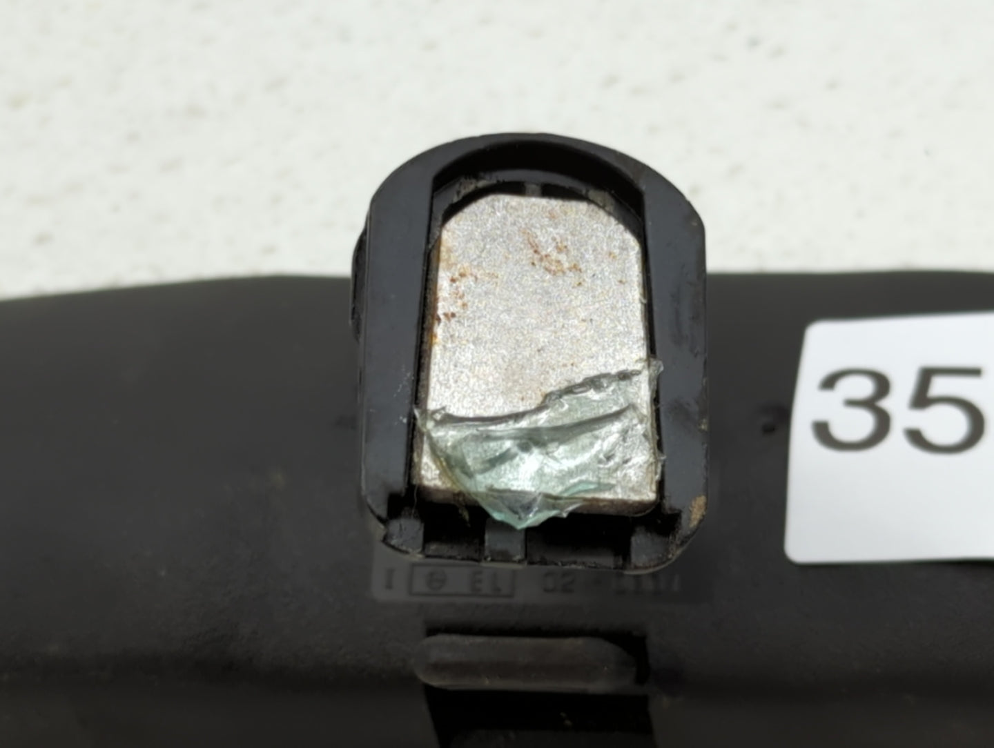 2011-2015 Kia Sorento Interior Rear View Mirror Replacement OEM P/N:E11026137 E4012143 Fits OEM Used Auto Parts - Oemusedaut