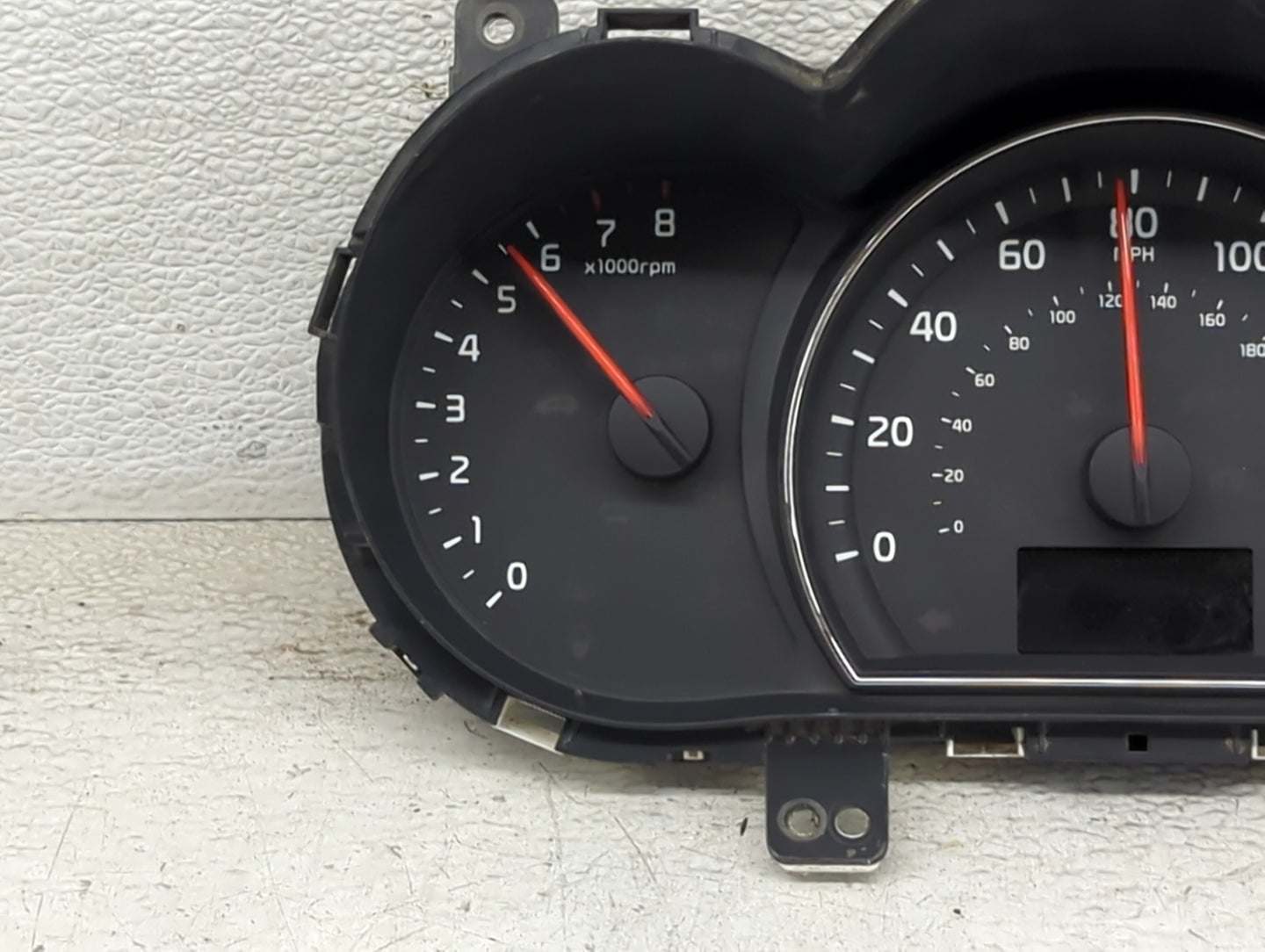 2014-2015 Kia Sorento Instrument Cluster Speedometer Gauges P/N:94004-10010 P2659010, A2C8342600 Miles: Fits Fits 2014 2015 