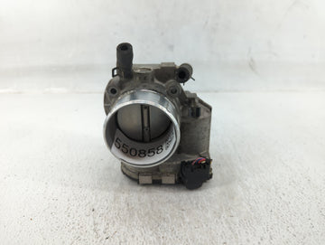 2012-2015 Kia Sorento Throttle Body P/N:35100-2G700 Fits Fits 2011 2012 2013 2014 2015 2016 OEM Used Auto Parts - Oemusedaut
