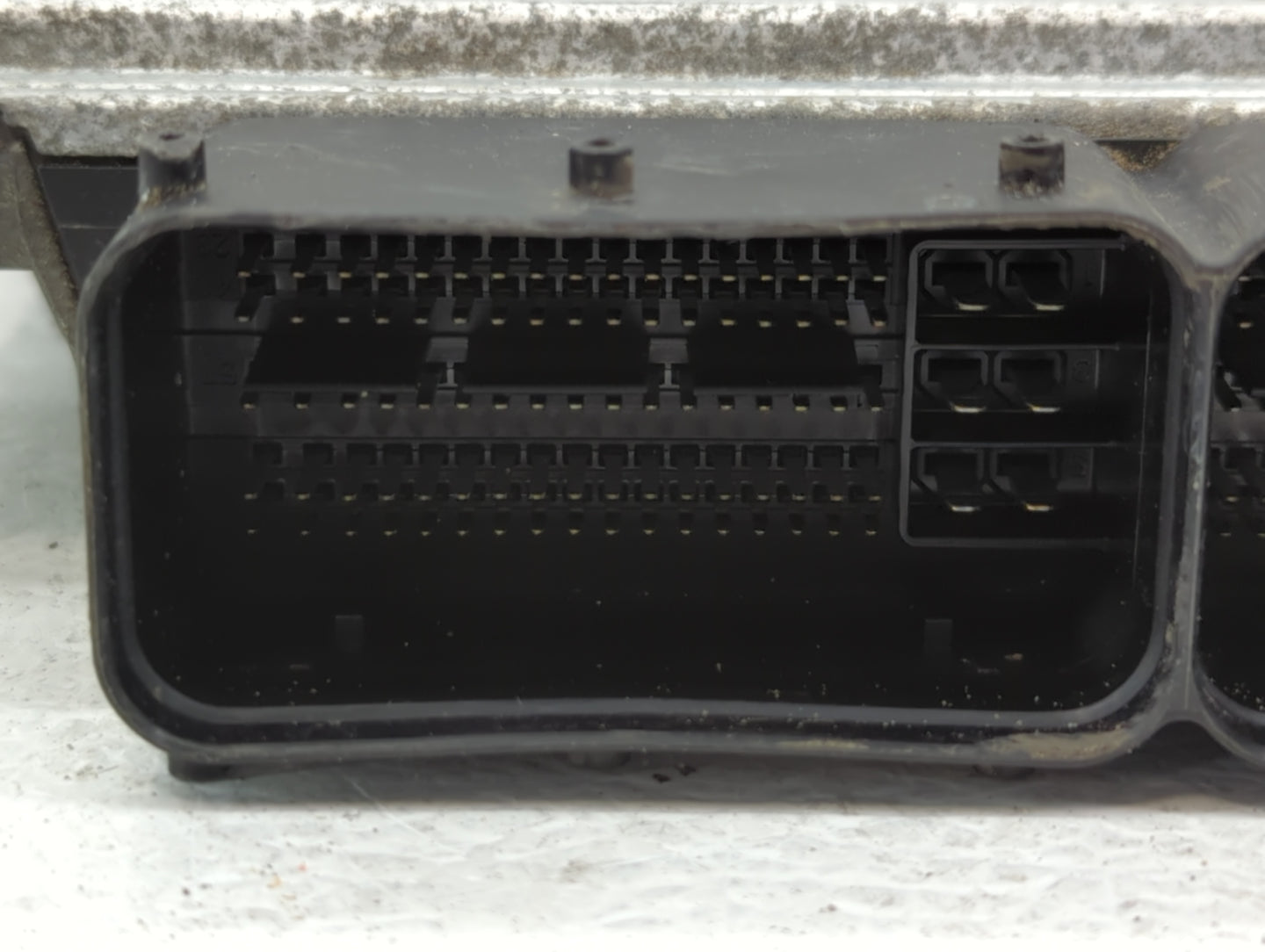2014-2015 Kia Sorento PCM Engine Control Computer ECU ECM PCU OEM P/N:39103-2GBK2 Fits Fits 2014 2015 OEM Used Auto Parts - 