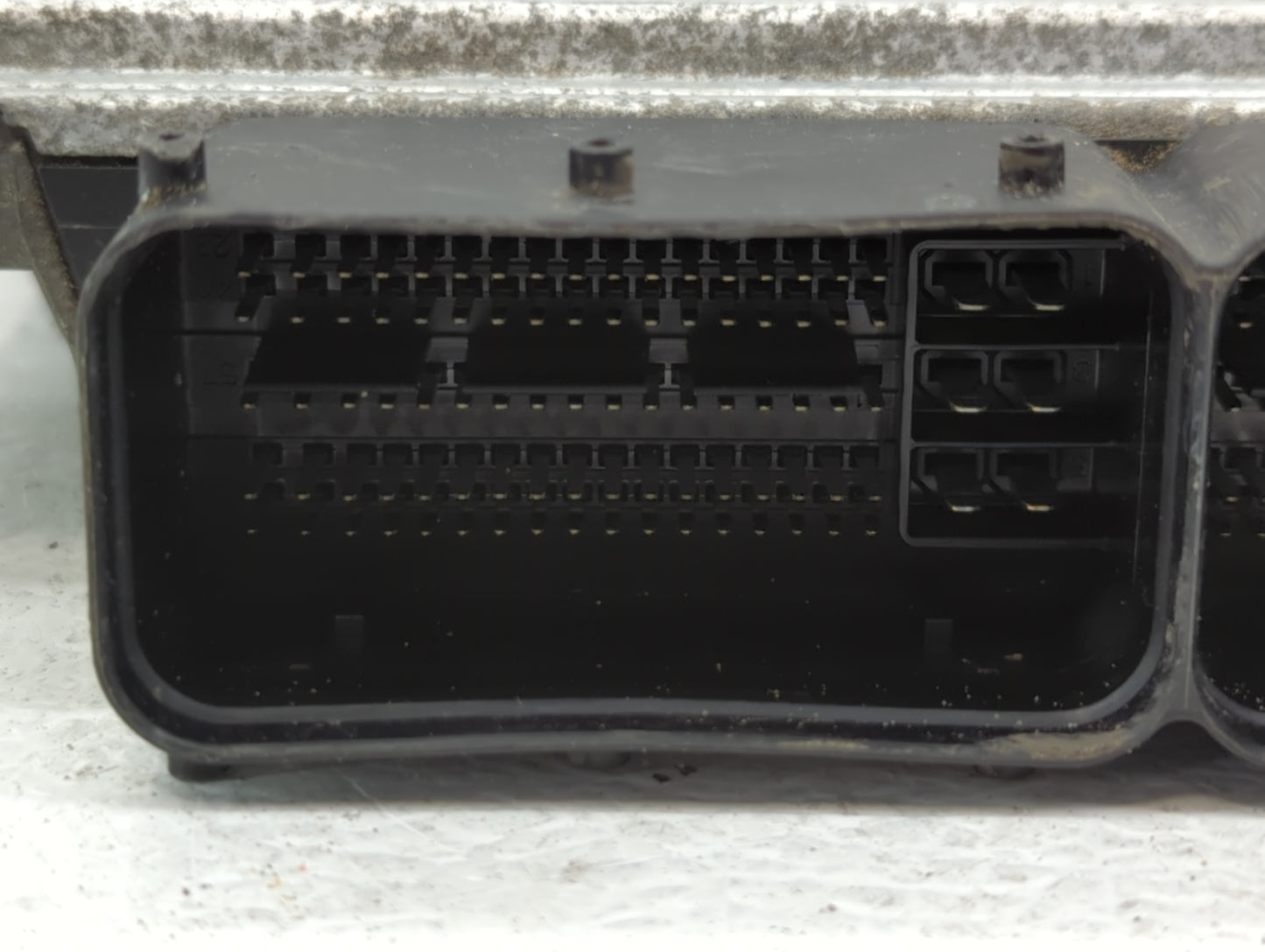 2014-2015 Kia Sorento PCM Engine Control Computer ECU ECM PCU OEM P/N:39103-2GBK2 Fits Fits 2014 2015 OEM Used Auto Parts - 