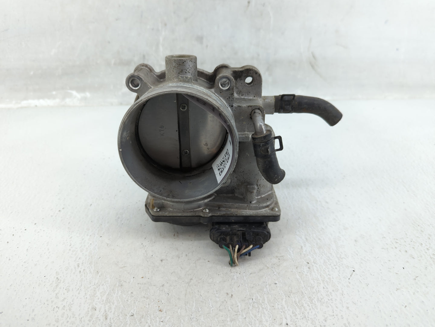 2014-2018 Kia Sorento Throttle Body P/N:35100-3CAA0 Fits Fits 2012 2013 2014 2015 2016 2017 2018 OEM Used Auto Parts - Oemus