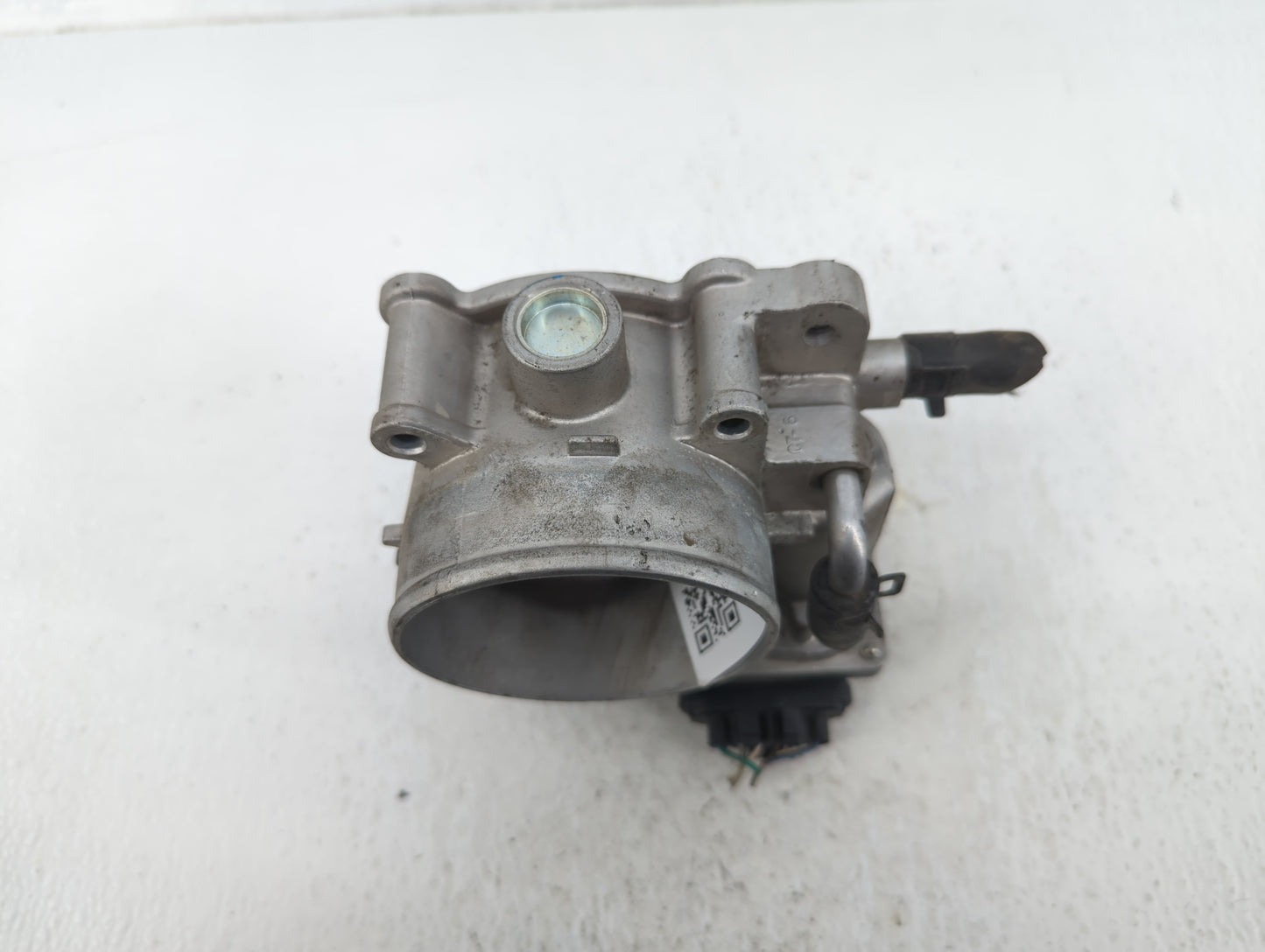 2014-2018 Kia Sorento Throttle Body P/N:35100-3CAA0 Fits Fits 2012 2013 2014 2015 2016 2017 2018 OEM Used Auto Parts - Oemus
