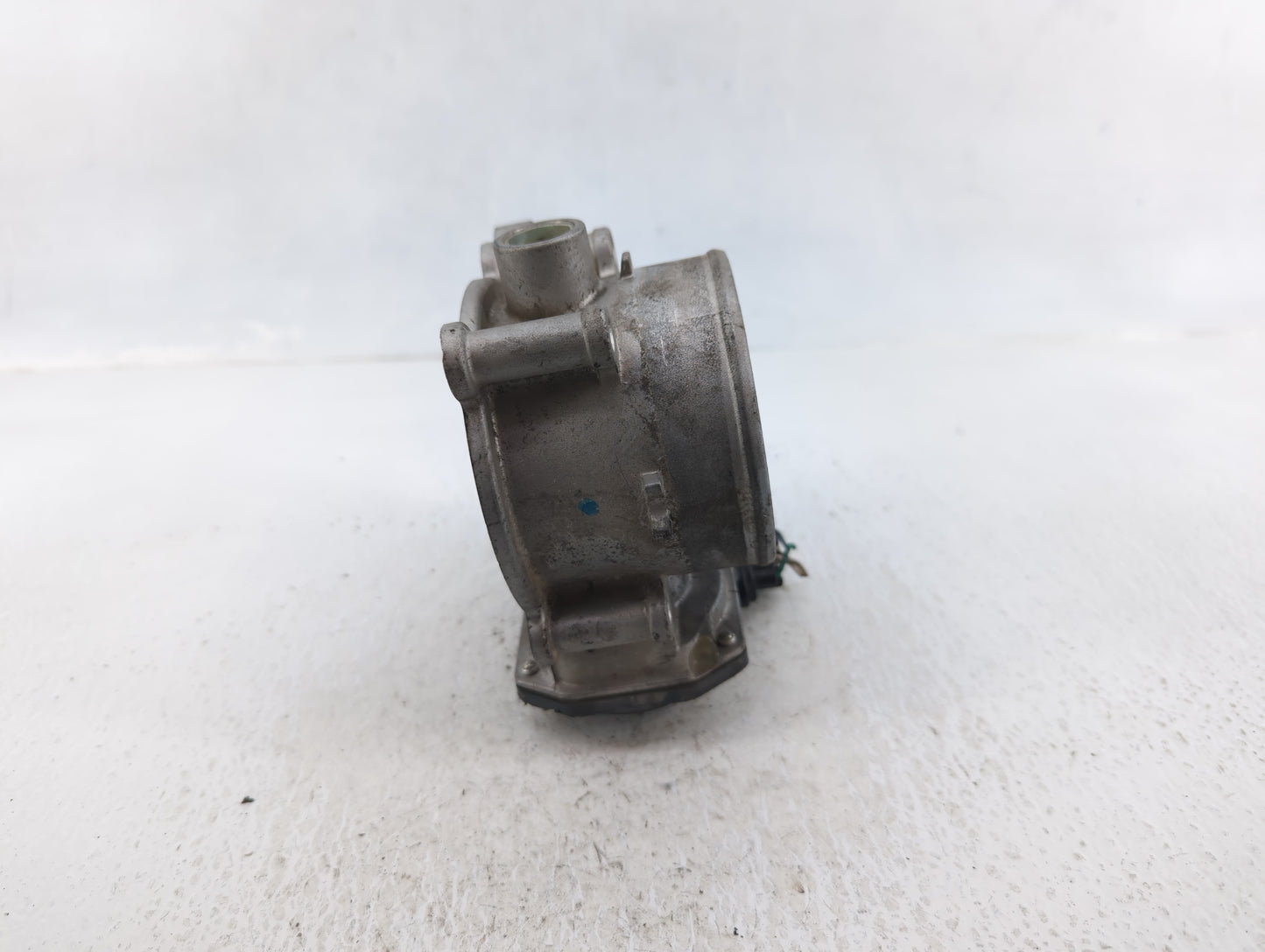 2014-2018 Kia Sorento Throttle Body P/N:35100-3CAA0 Fits Fits 2012 2013 2014 2015 2016 2017 2018 OEM Used Auto Parts - Oemus