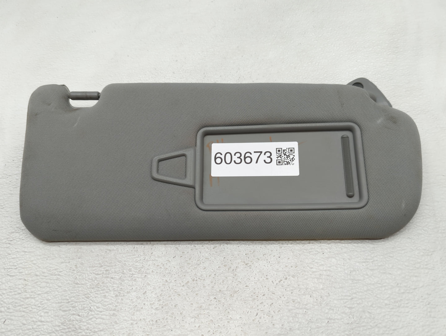 2011-2015 Kia Sorento Sun Visor Shade Replacement Passenger Right Mirror Fits Fits 2011 2012 2013 2014 2015 OEM Used Auto Pa