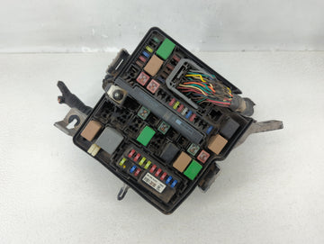 2014-2015 Kia Sorento Fusebox Fuse Box Panel Relay Module P/N:91941-2P520 Fits Fits 2014 2015 OEM Used Auto Parts