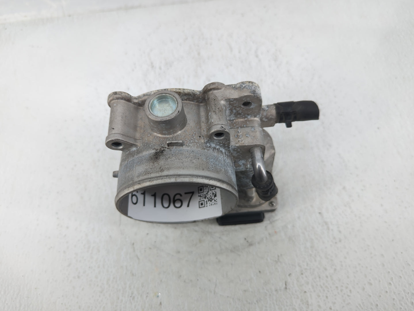 2014-2018 Kia Sorento Throttle Body P/N:35100-3CAA0 Fits Fits 2012 2013 2014 2015 2016 2017 2018 OEM Used Auto Parts - Oemus