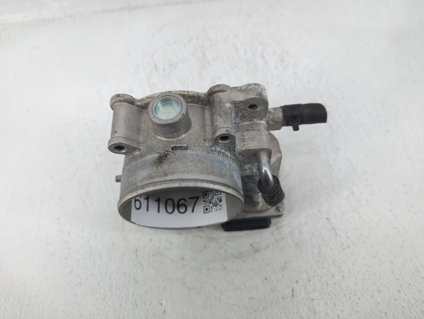 2014-2018 Kia Sorento Throttle Body P/N:35100-3CAA0 Fits Fits 2012 2013 2014 2015 2016 2017 2018 OEM Used Auto Parts - Oemus