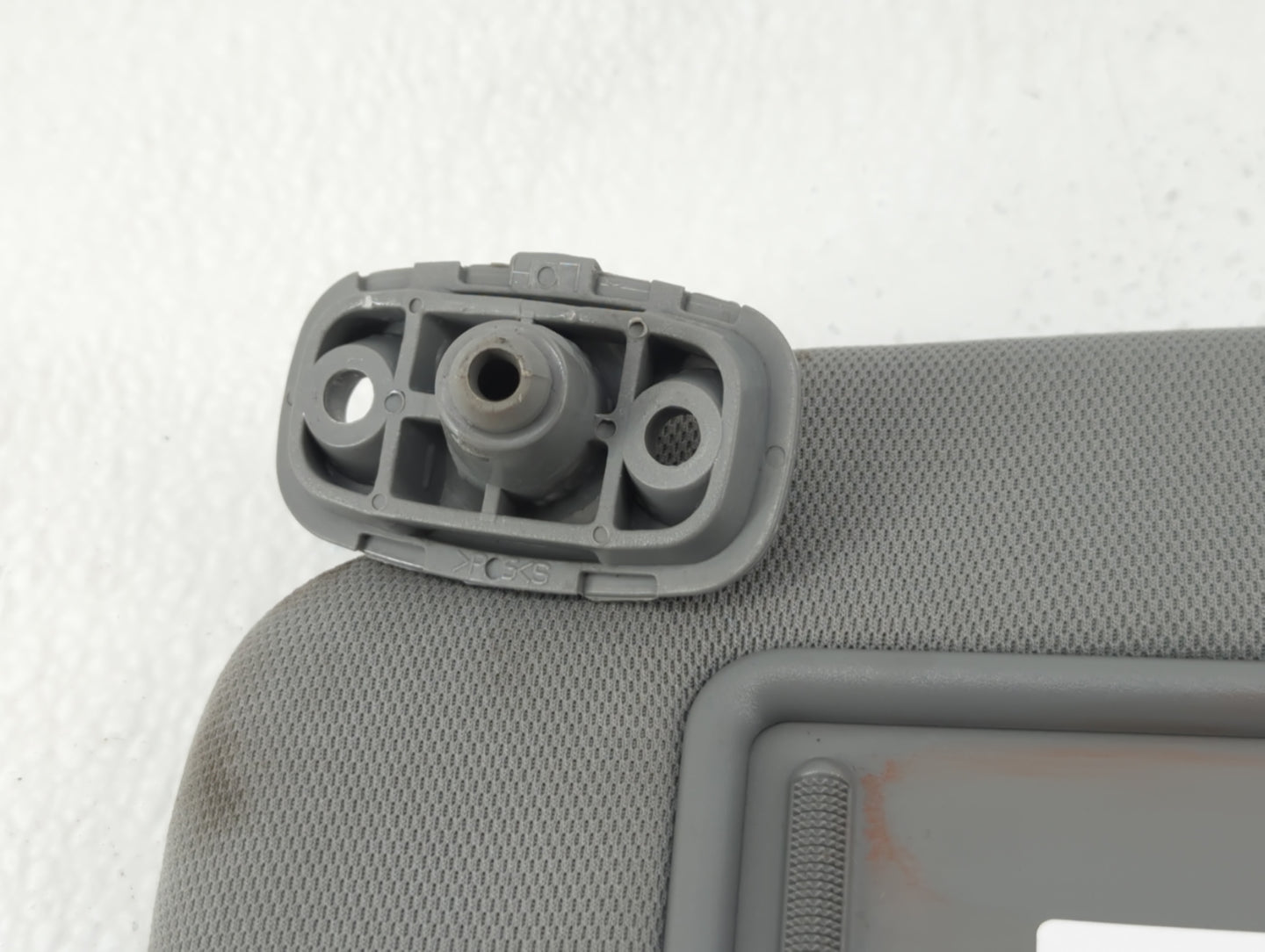 2011-2015 Kia Sorento Sun Visor Shade Replacement Driver Left Mirror Fits Fits 2011 2012 2013 2014 2015 OEM Used Auto Parts 