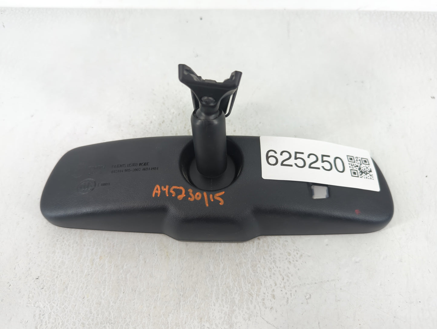 2011-2020 Kia Sorento Interior Rear View Mirror Replacement OEM P/N:E11 026004 Fits OEM Used Auto Parts - Oemusedautoparts1.