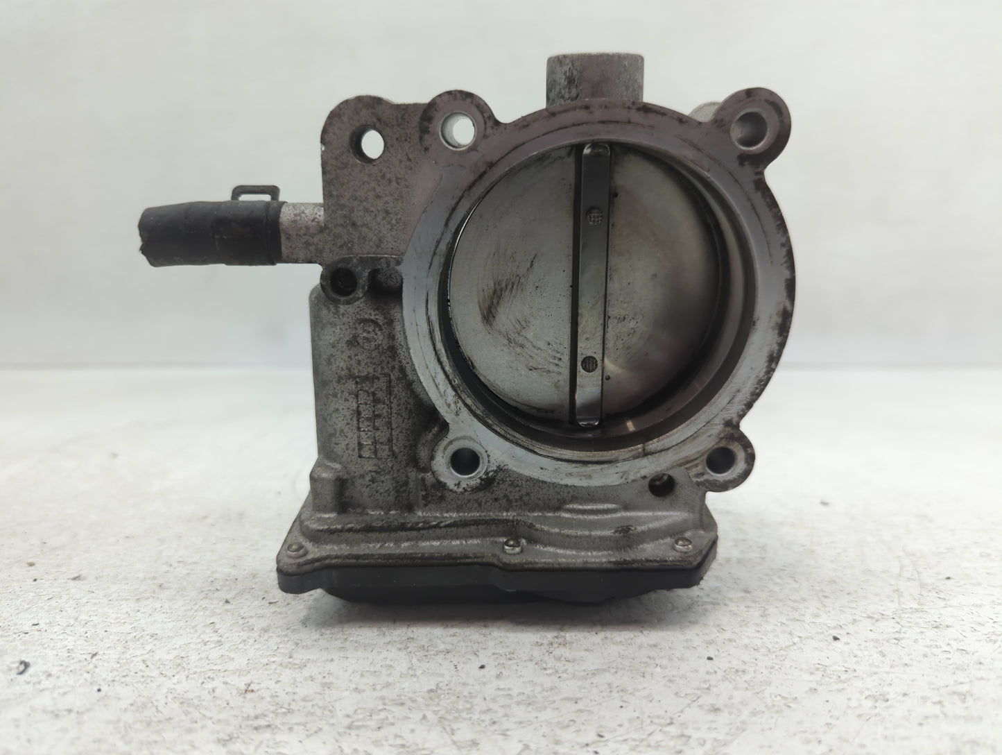 2014-2018 Kia Sorento Throttle Body P/N:35100-3CAA0 Fits Fits 2012 2013 2014 2015 2016 2017 2018 OEM Used Auto Parts - Oemus