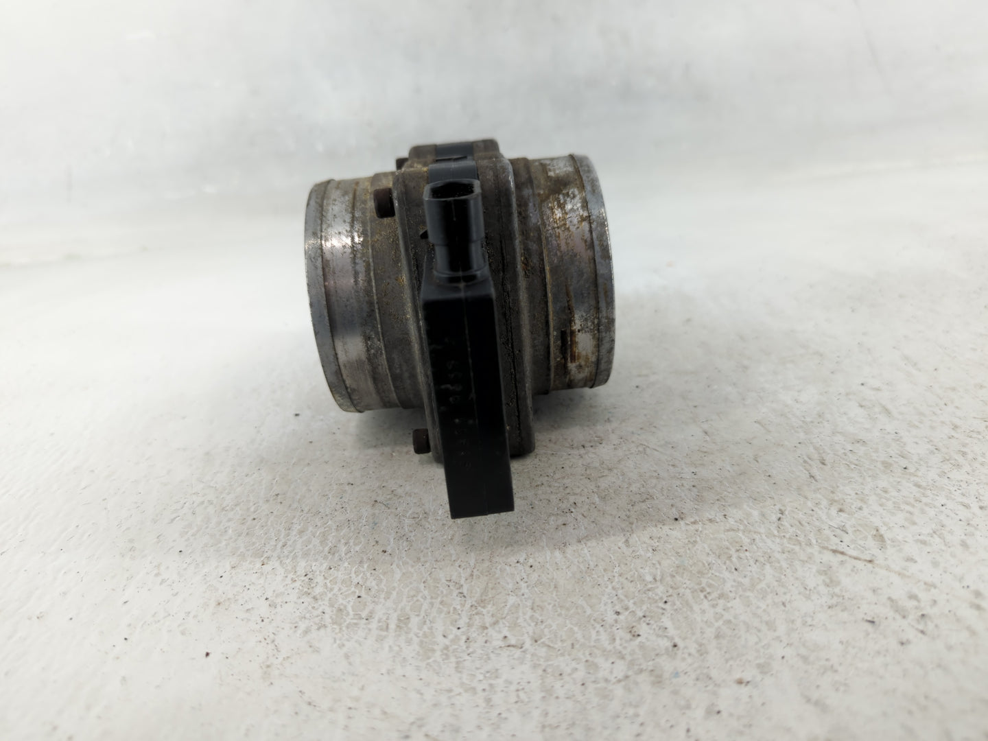 2015 Kia Sorento Throttle Body P/N:97311 9556 2 Fits OEM Used Auto Parts - Oemusedautoparts1.com