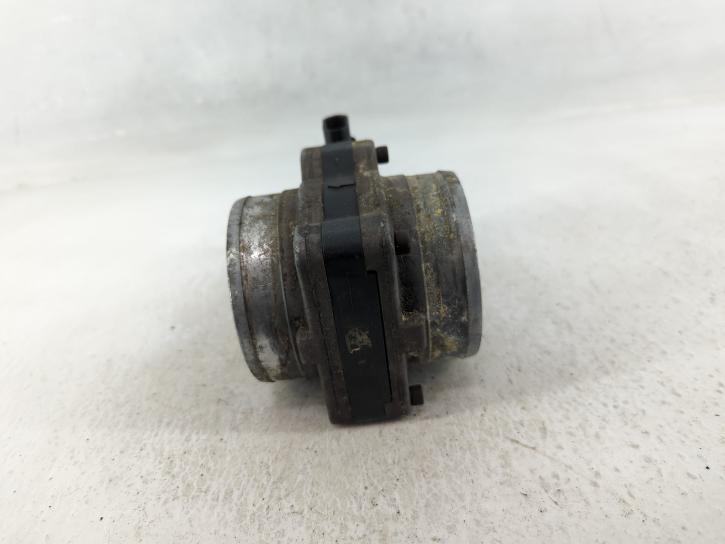 2015 Kia Sorento Throttle Body P/N:97311 9556 2 Fits OEM Used Auto Parts - Oemusedautoparts1.com