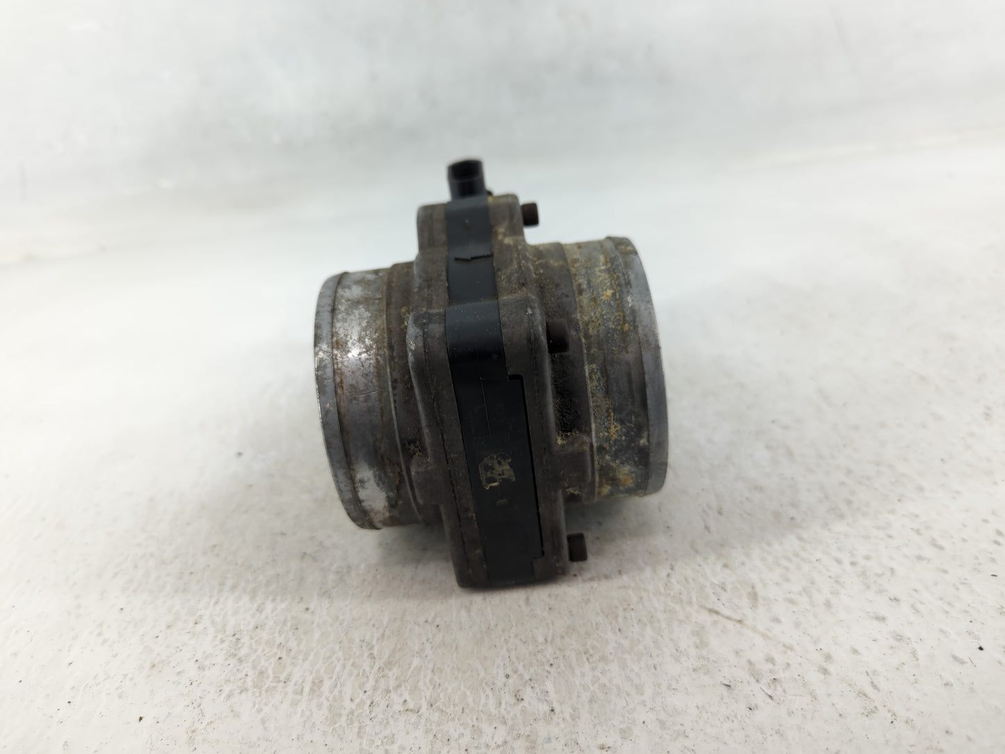 2015 Kia Sorento Throttle Body P/N:97311 9556 2 Fits OEM Used Auto Parts - Oemusedautoparts1.com