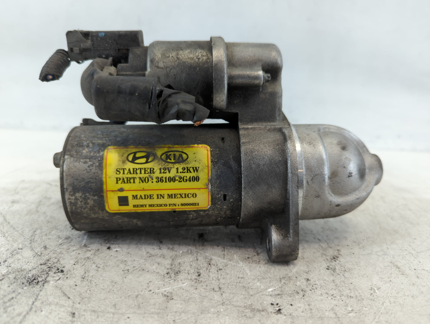2014-2015 Kia Sorento Car Starter Motor Solenoid OEM P/N:36100-2G400 Fits Fits 2014 2015 2016 OEM Used Auto Parts - Oemuseda