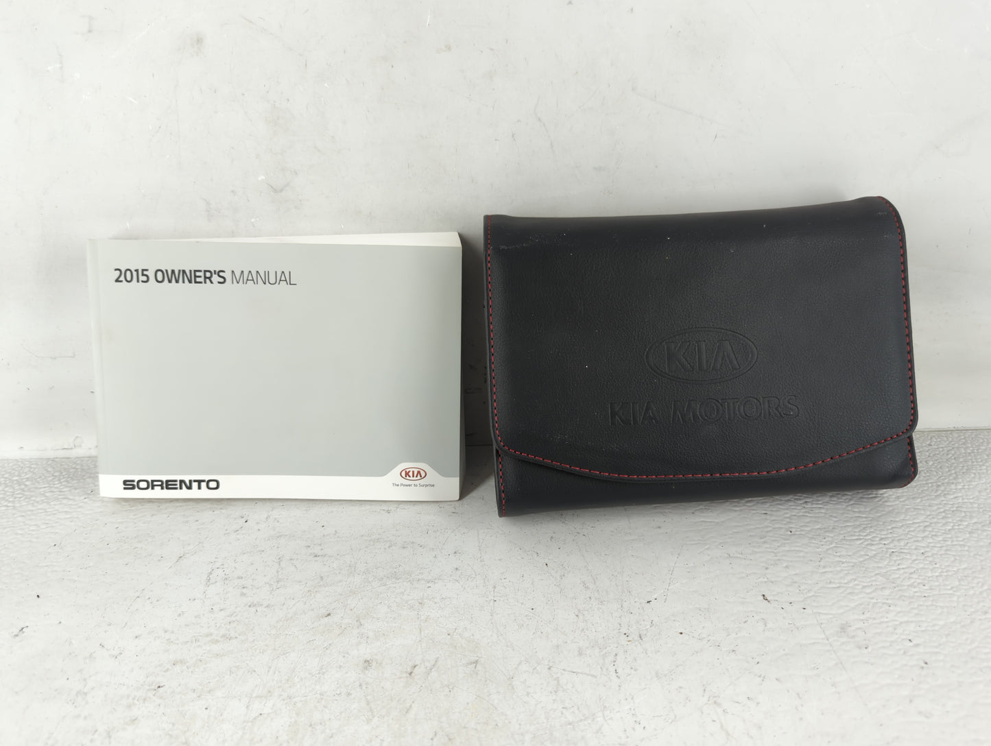 2015 Kia Sorento Owners Manual Book Guide OEM Used Auto Parts - Oemusedautoparts1.com