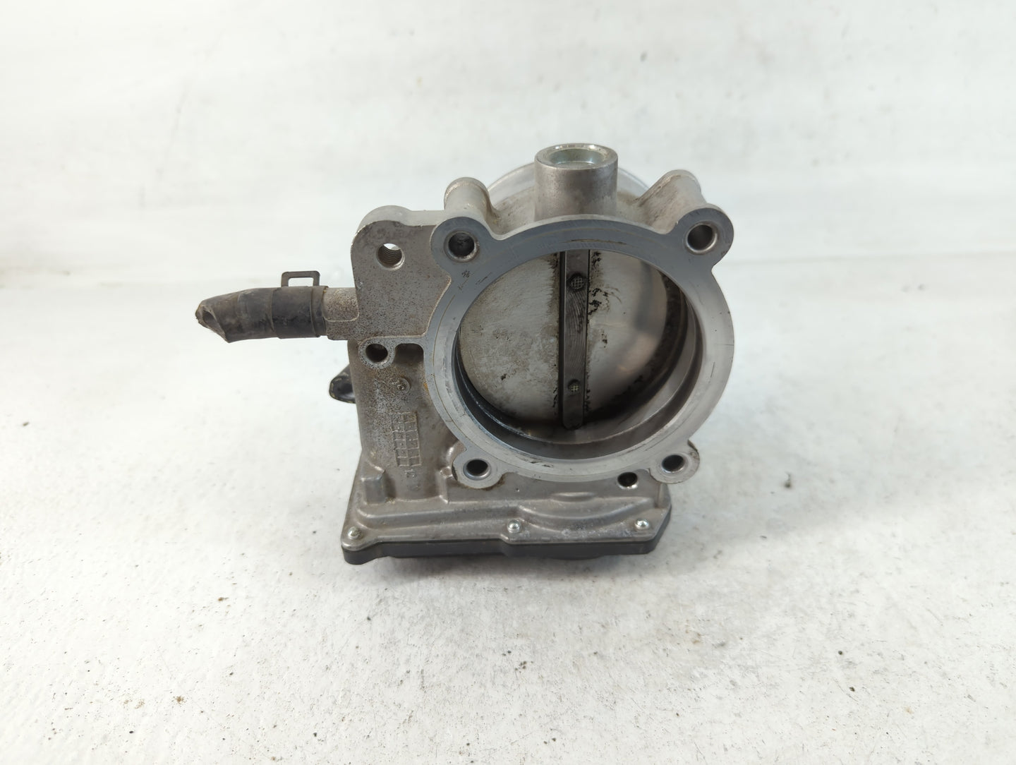 2014-2018 Kia Sorento Throttle Body P/N:35100-36AA0 Fits Fits 2012 2013 2014 2015 2016 2017 2018 OEM Used Auto Parts - Oemus