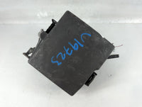 2014-2015 Kia Sorento Fusebox Fuse Box Panel Relay Module P/N:91941-2P520 Fits Fits 2014 2015 OEM Used Auto Parts - Oemuseda