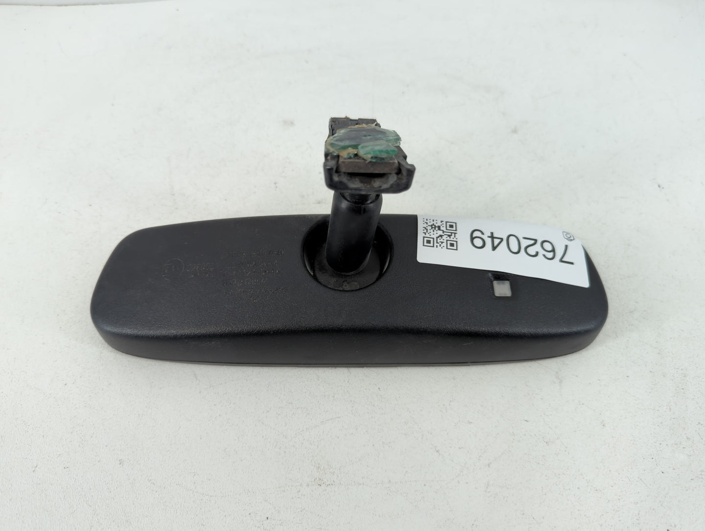 2011-2015 Kia Sorento Interior Rear View Mirror Replacement OEM P/N:E11026006 Fits OEM Used Auto Parts - Oemusedautoparts1.c