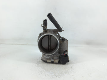2012-2015 Kia Sorento Throttle Body P/N:35100-2G700 Fits Fits 2011 2012 2013 2014 2015 2016 OEM Used Auto Parts - Oemusedaut