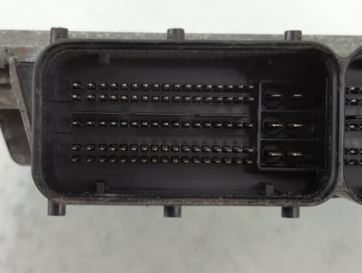 2014-2015 Kia Sorento PCM Engine Control Computer ECU ECM PCU OEM P/N:39113-2GBL2 39103-2GBL02 Fits 2014 2015 OEM Used Auto 