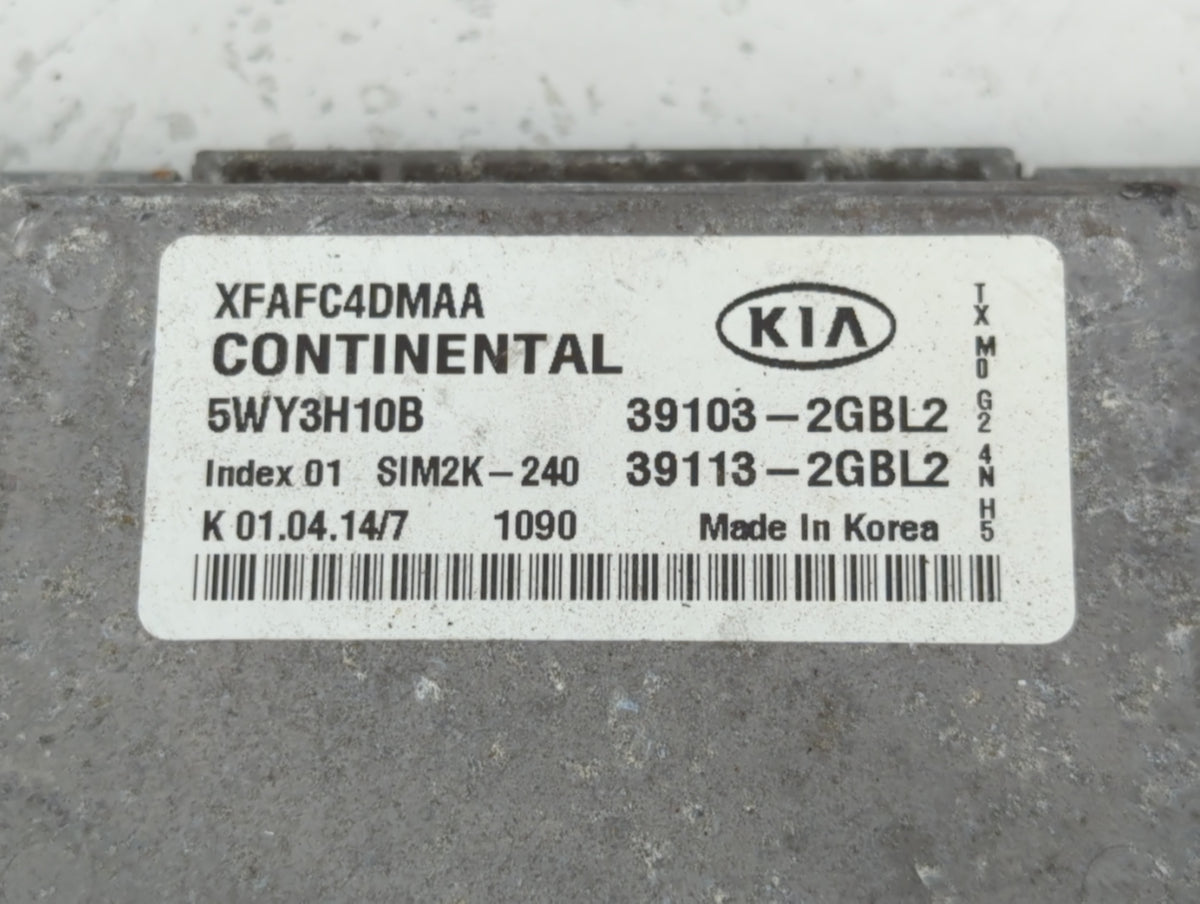 2014-2015 Kia Sorento PCM Engine Control Computer ECU ECM PCU OEM P/N:39113-2GBL2 39103-2GBL02 Fits 2014 2015 OEM Used Auto 