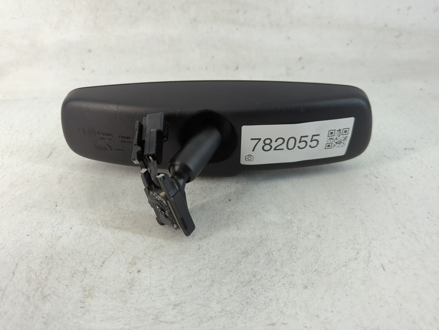2011-2020 Kia Sorento Interior Rear View Mirror Replacement OEM P/N:E11026004 Fits OEM Used Auto Parts - Oemusedautoparts1.c