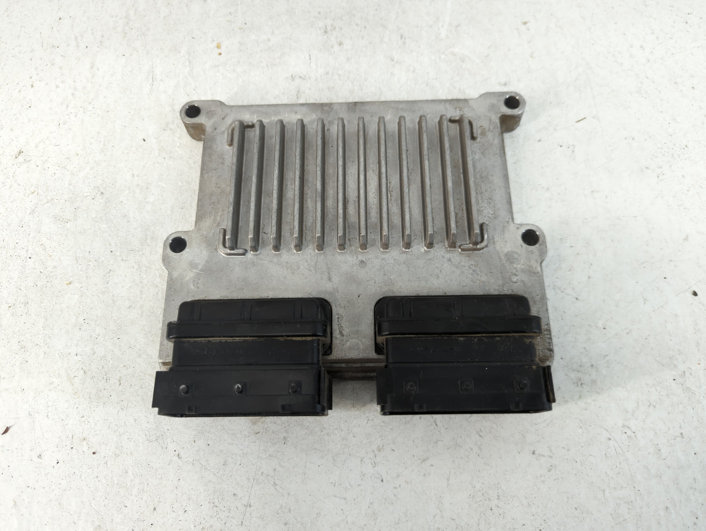 2015 Kia Sorento PCM Engine Control Computer ECU ECM PCU OEM P/N:39100-3CXN5 Fits OEM Used Auto Parts - Oemusedautoparts1.co