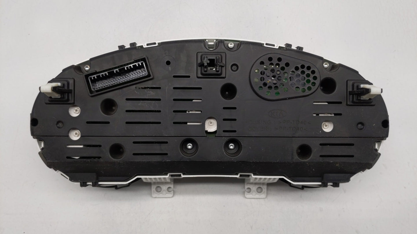 2014-2015 Kia Soul Instrument Cluster Speedometer Gauges P/N:94006-B2510 Fits Fits 2014 2015 OEM Used Auto Parts - Oemusedau