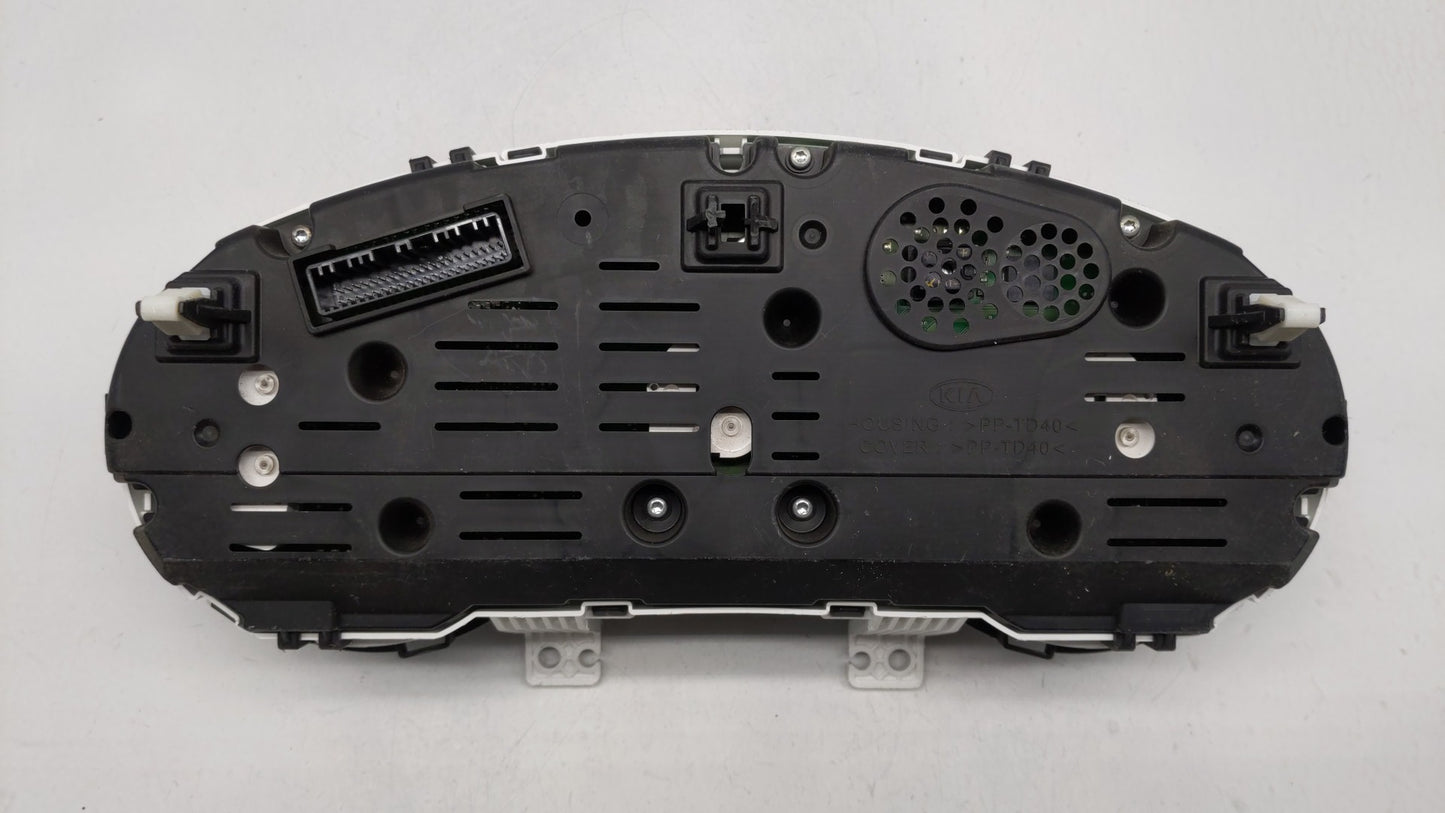 2014-2015 Kia Soul Instrument Cluster Speedometer Gauges P/N:94006-B2510 Fits Fits 2014 2015 OEM Used Auto Parts - Oemusedau