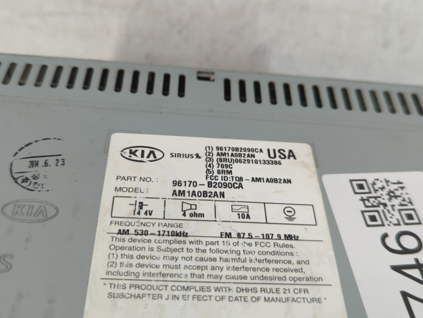 2014-2016 Kia Soul Radio AM FM Cd Player Receiver Replacement P/N:96170-B2090CA Fits Fits 2014 2015 2016 OEM Used Auto Parts