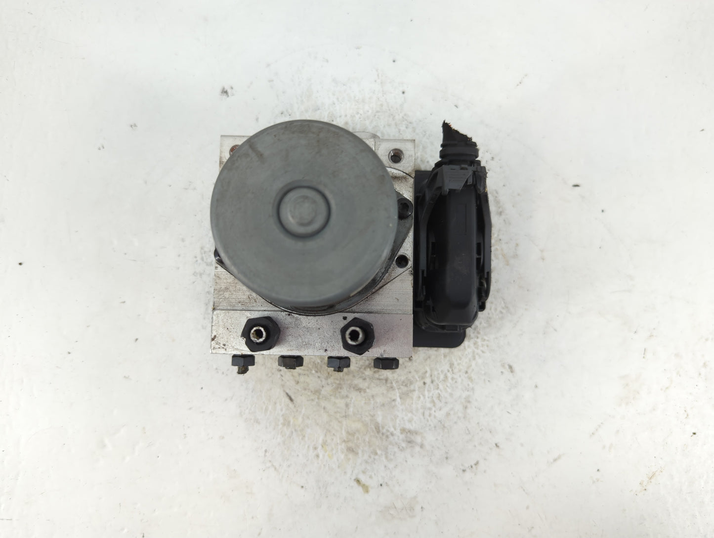 2014-2015 Kia Soul ABS Pump Control Module Replacement P/N:58900-B2506 Fits Fits 2014 2015 OEM Used Auto Parts - Oemusedauto