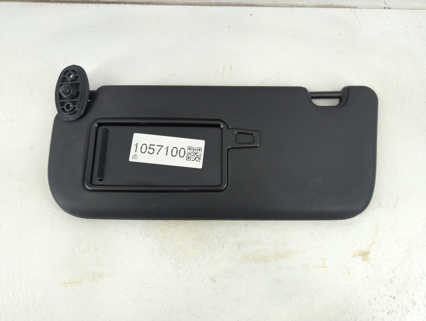 2014-2019 Kia Soul Sun Visor Shade Replacement Driver Left Mirror Fits Fits 2014 2015 2016 2017 2018 2019 OEM Used Auto Part